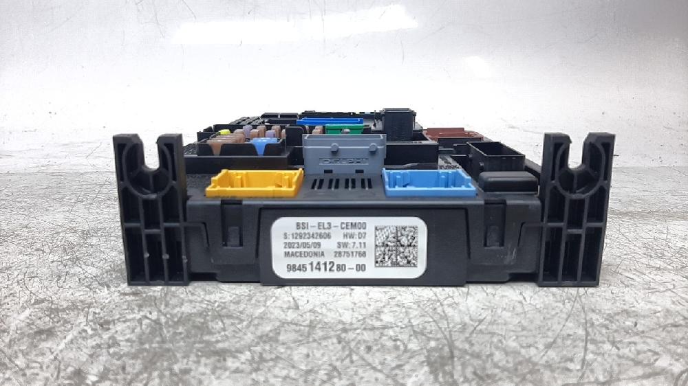 Caja de relés / fusibles HN05 9845141280 de Peugeot 208 ii (ub_, up_, uw_, uj_) 2019-0 101 CV con 31393 km - pieza usada