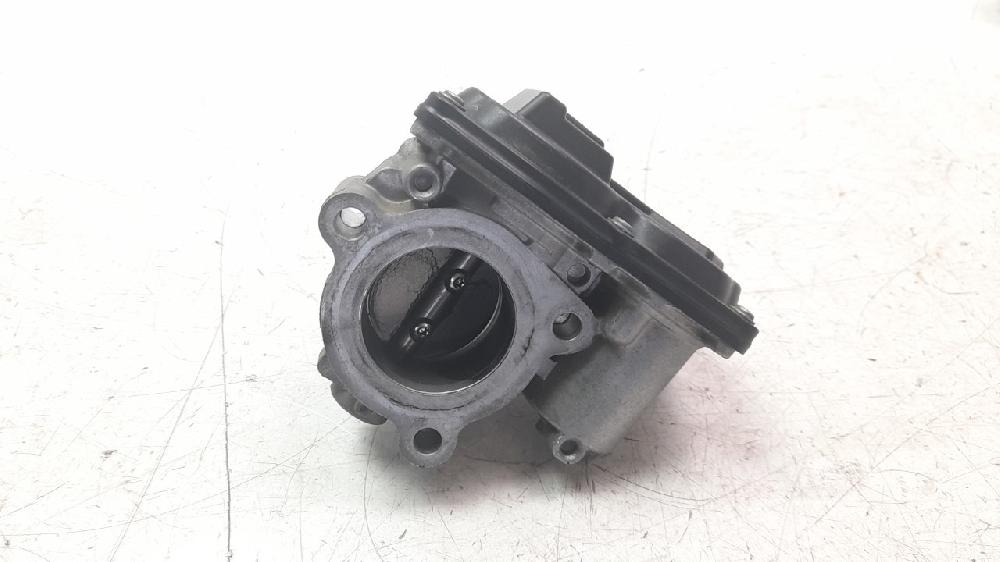 Corps de papillon 50989002 de Ford B-max 2012-2013 120 CV con 137894 km