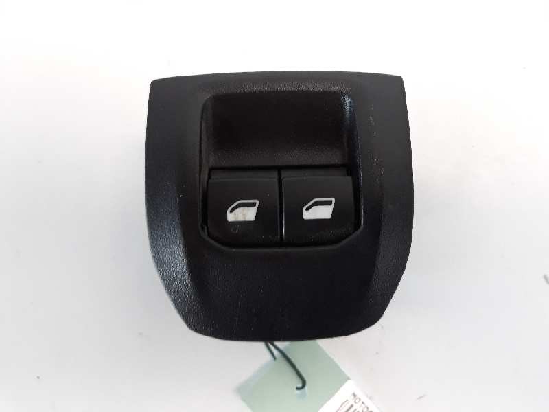 Mando elevalunas trasero derecho BH02 9674559377 de Citroen C-elysee 2012-0 99 CV con 45423 km