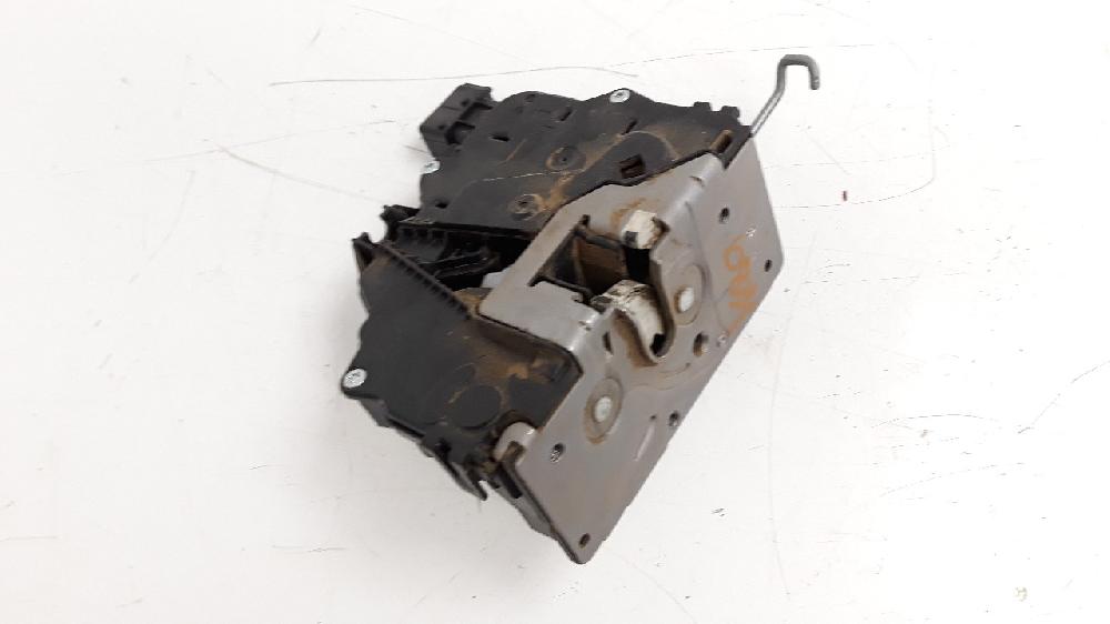 Serrure avant droit B14XER 13431840 de Opel Corsa d (s07) 2011-2014 90 CV con 55635 km