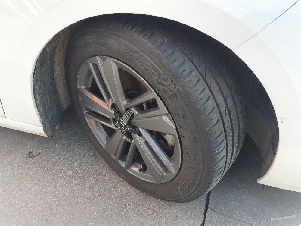 Front transmission rh YHZ (DV5RC) 9809527980 de Peugeot 308 iii (fb_, fh_, fp_, f3_, fm_) 2021-0 con 47567 km - pieza usada
