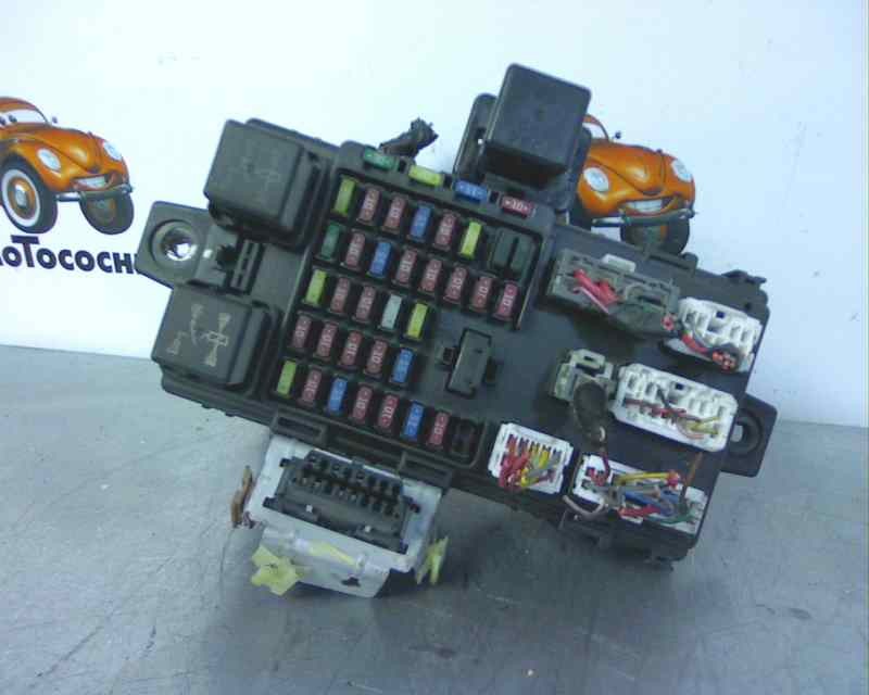 Caja de relés / fusibles D4EA 9540026500 de Hyundai Santa fe (sm) 2000-2006 113 CV - pieza usada