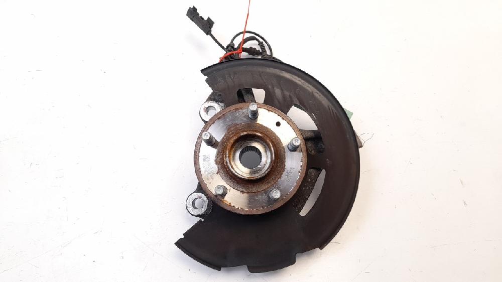 Mangueta delantera izquierda B16DTE 39030299 de Opel Astra k (b16) 2015-0 110 CV con 89324 km