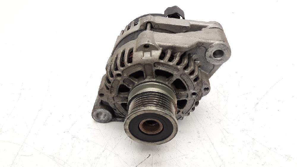 Alternador A20DTH 13579668 de Opel Insignia a sports tourer (g09) 2008-2012 160 CV con 152988 km - pieza usada
