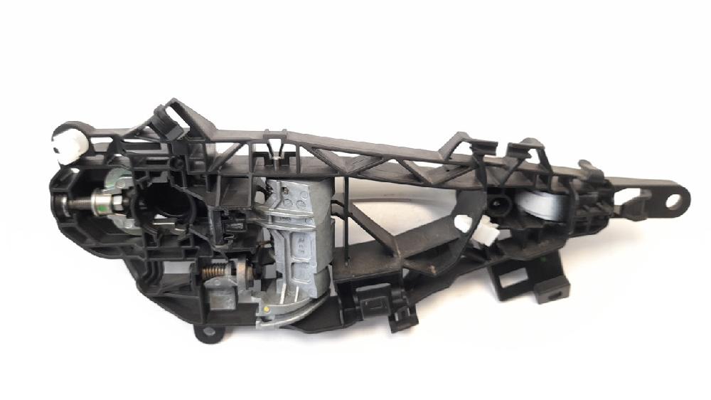 Türgriff hinten aussen links B16DTE 13506795 de Opel Astra k (b16) 2015-0 110 CV con 138567 km - pieza usada