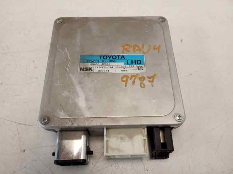 Módulo electronico 2ADFHV 8965042040 de Toyota Rav 4 ii (_a2_) 2000-2005 177 CV con 277598 km