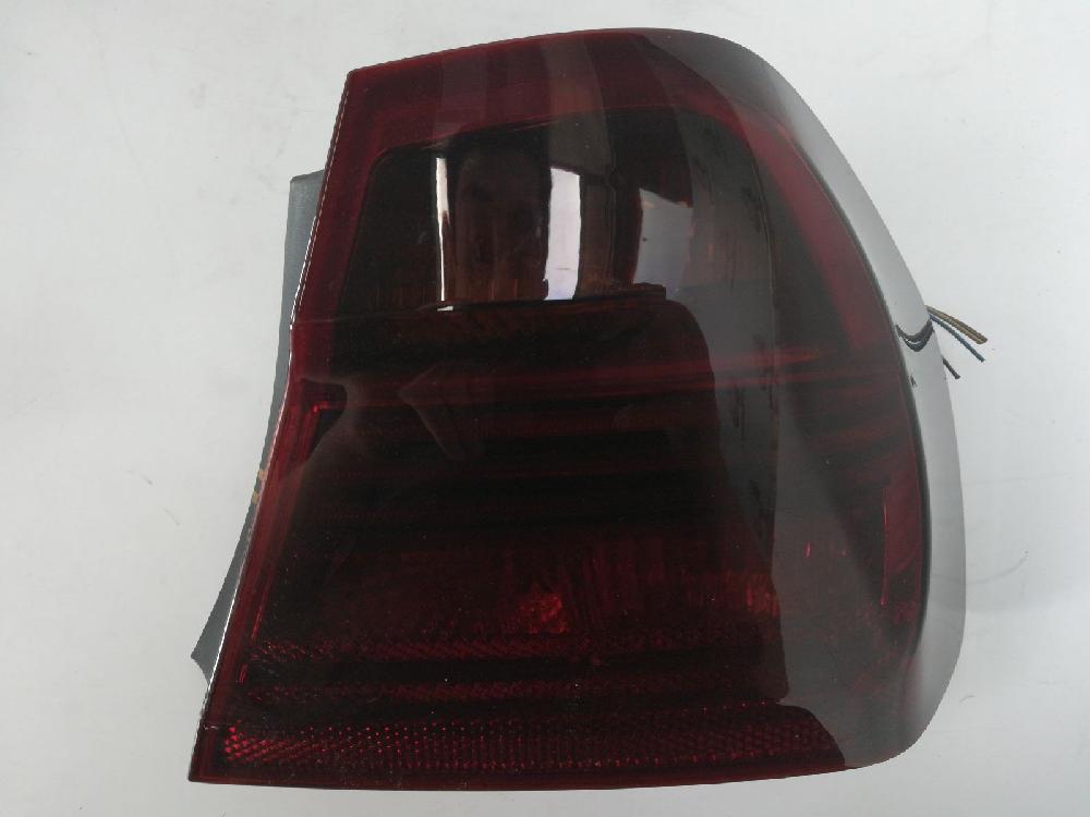 Piloto trasero derecho 204D4 63216937458 de Bmw 3 (e90) 2007-2010 163 CV con 303796 km