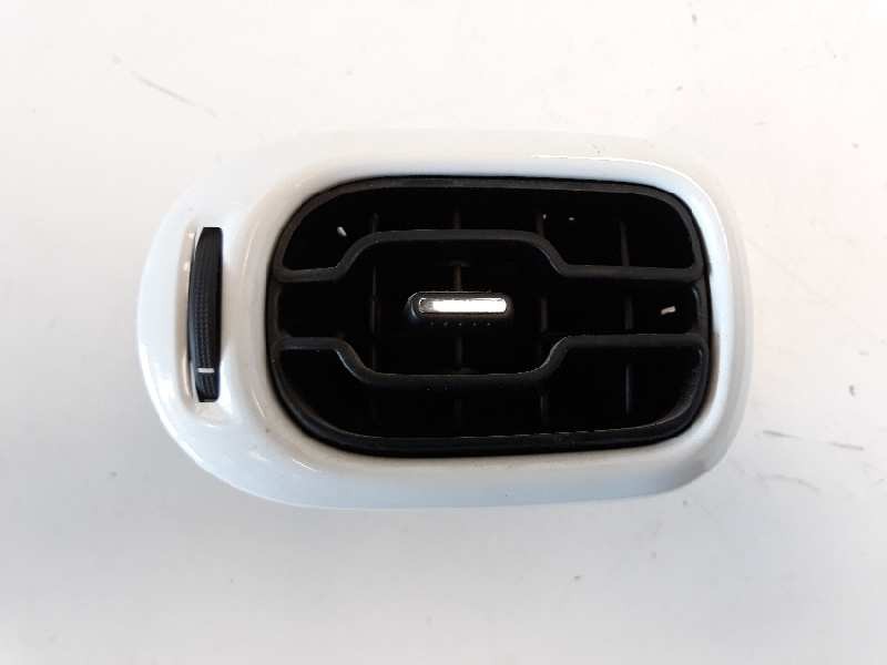 Rejilla aireadora BHY 9683043377 de Citroen C3 picasso (sh_) 2010-2017 con 15993 km
