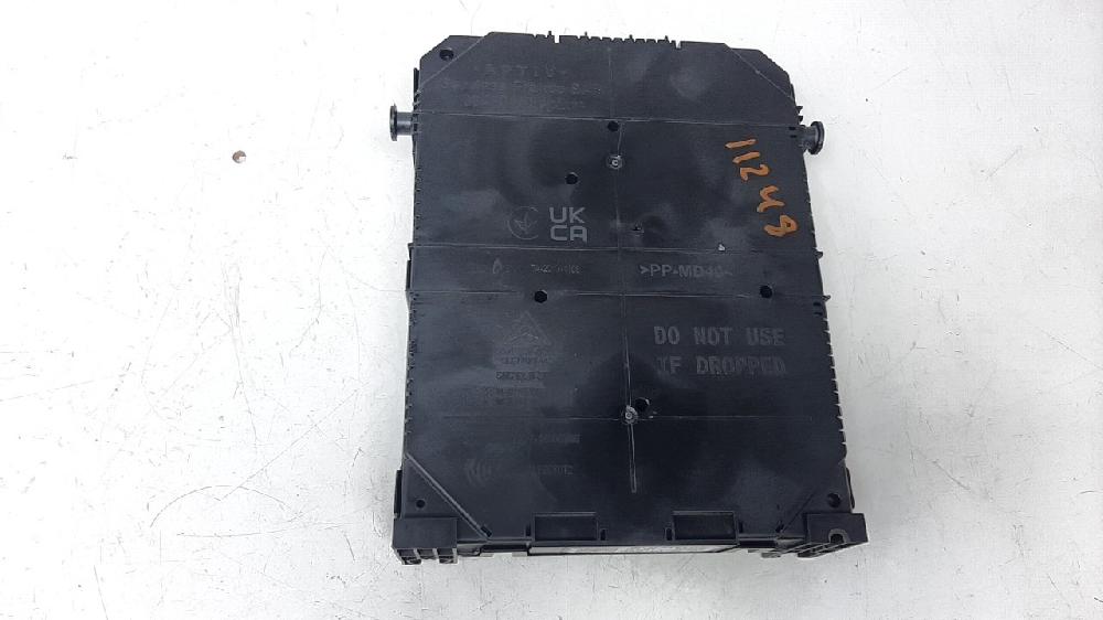 Caja de relés / fusibles HN05 9845141280 de Peugeot 2008 ii (ud_, us_, uy_, uk_) 2019-2020 101 CV con 6602 km - pieza usada
