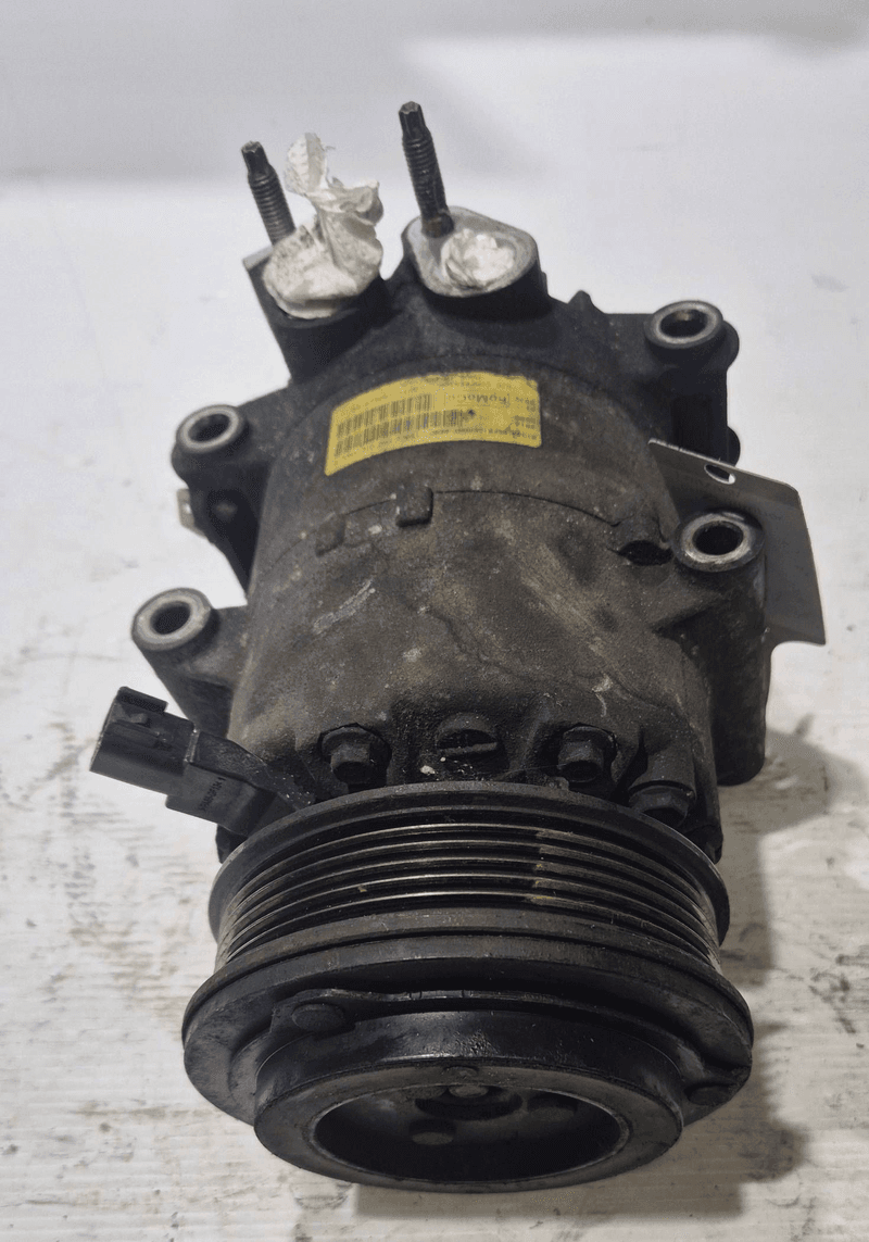Compresseur clim T1DB, T1DA 2025775 de Ford Focus iii turnier 2010-2015 - pieza usada