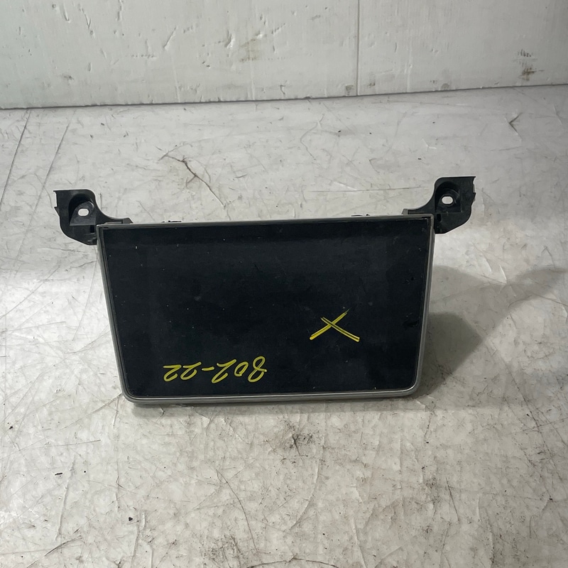Schermo multifunzione 9828418380 de Peugeot 5008 2a serie 2016-2021 - pieza usada