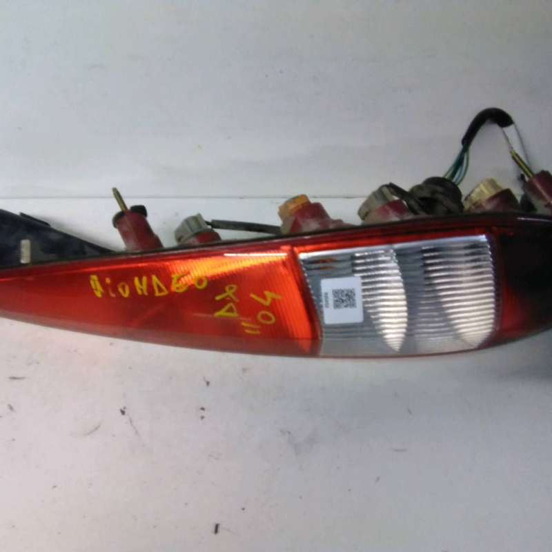 Piloto trasero derecho 1331600 de Ford Mondeo (ge) 2003-2007