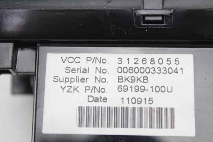 Écran multifunction 31268055 de Volvo C30 (533) 2006-2012 114 CV - pieza usada