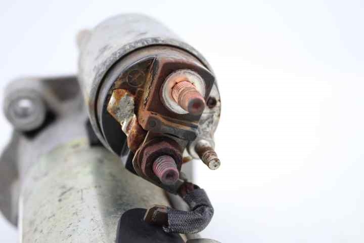 Motor de arranque 1469712 de Ford Cmax 2010-2015 115 CV - pieza usada