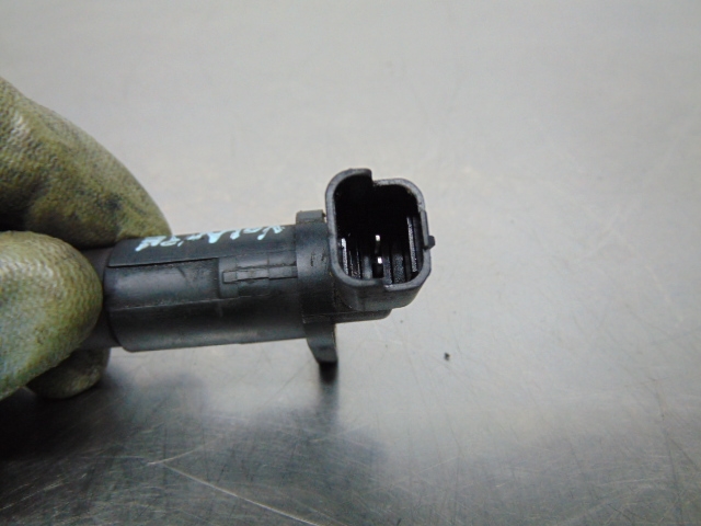 Massenschwungrad registrator 8200373588 de Renault Megane ii break fase i 2003-2006 100 CV - pieza usada