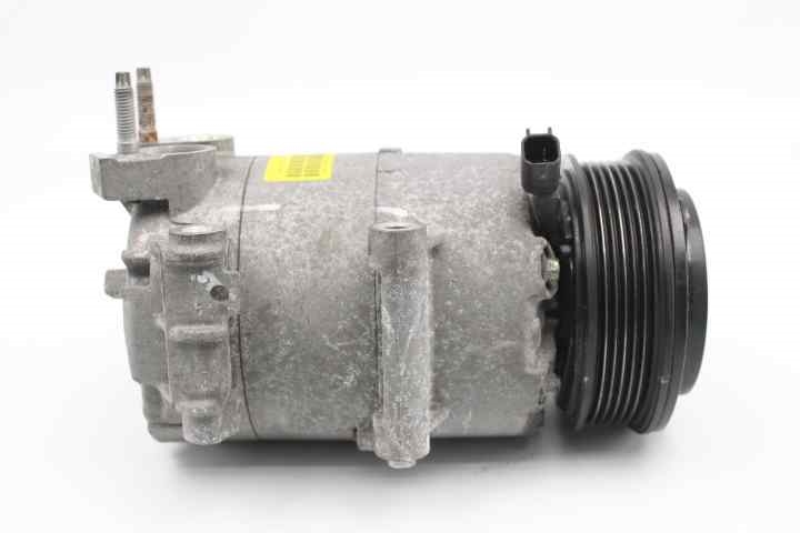 Compresseur clim 2025775 de Ford Focus 2014-2018 95 CV - pieza usada