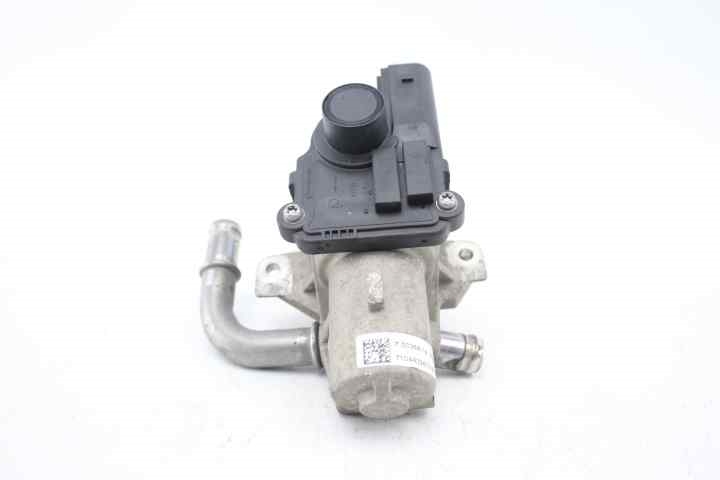 Valvula egr 70036814 de Dacia Duster 2013-2016 90 CV - pieza usada