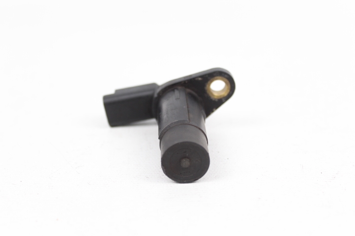 Captador volante motor 8200373588 de Renault Clio iii fase i 2005-2009 68 CV - pieza usada