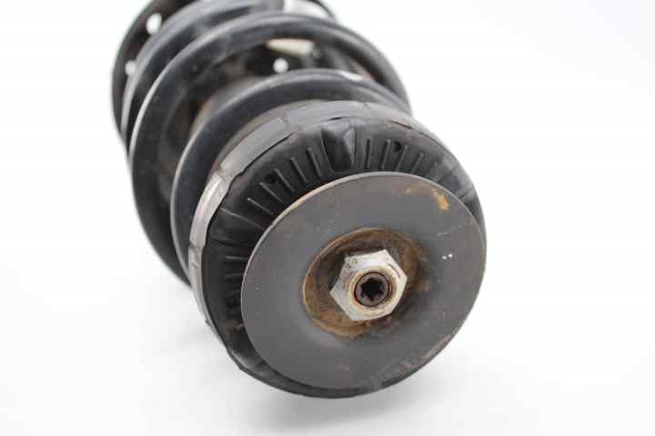 Amortiguador delantero derecho 13474018 de Opel Astra j 5p 2012-2015 110 CV - pieza usada
