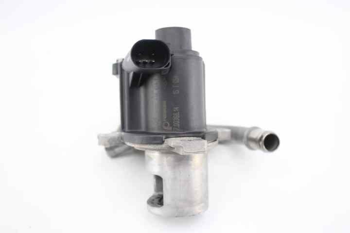 Valvula egr 70036814 de Renault Megane iii fase iii 2014-2016 95 CV - pieza usada