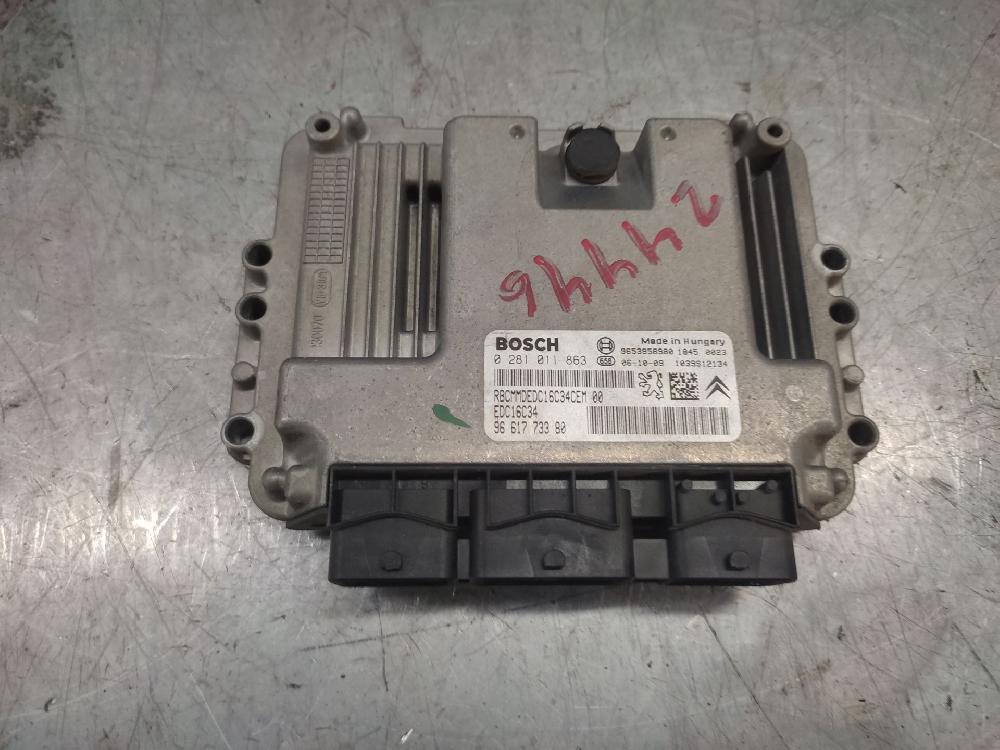 Centralita motor uce 9HX 0281011863 de Peugeot 307 (3a/c) 2004-2009 90 CV con 189632 km