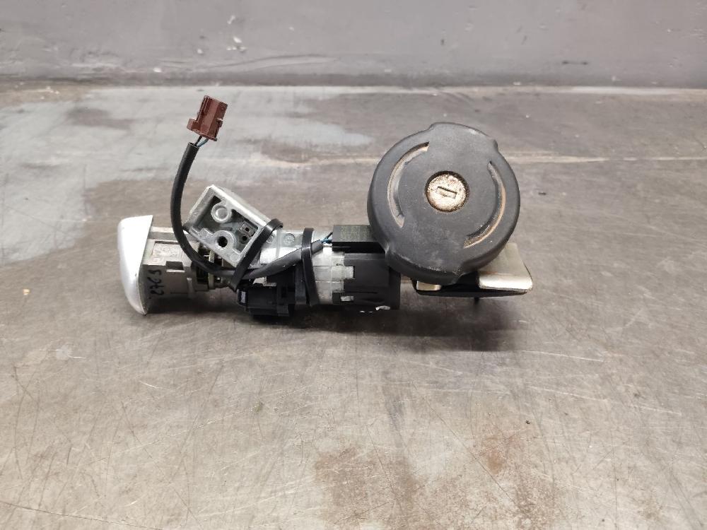 Conjunto bloqueios 9H05 9663123380 de Peugeot 3008 monospace (0u_) 2009-2016 114 CV con 185044 km - pieza usada