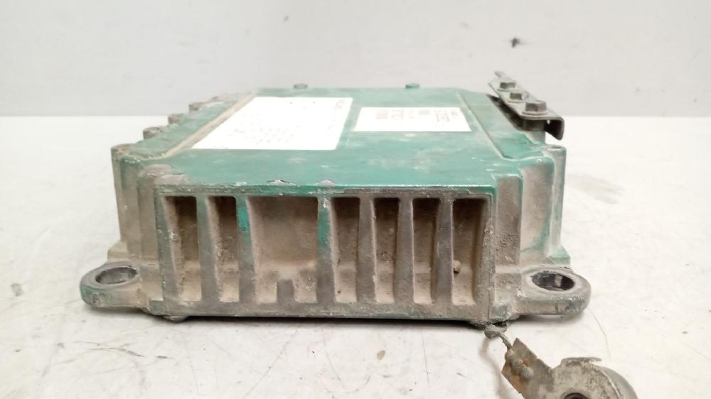Ecu engine control unit 20412508 de Volvo Fl 615 intercooler 210/220/25 1994-2006 220 CV - pieza usada