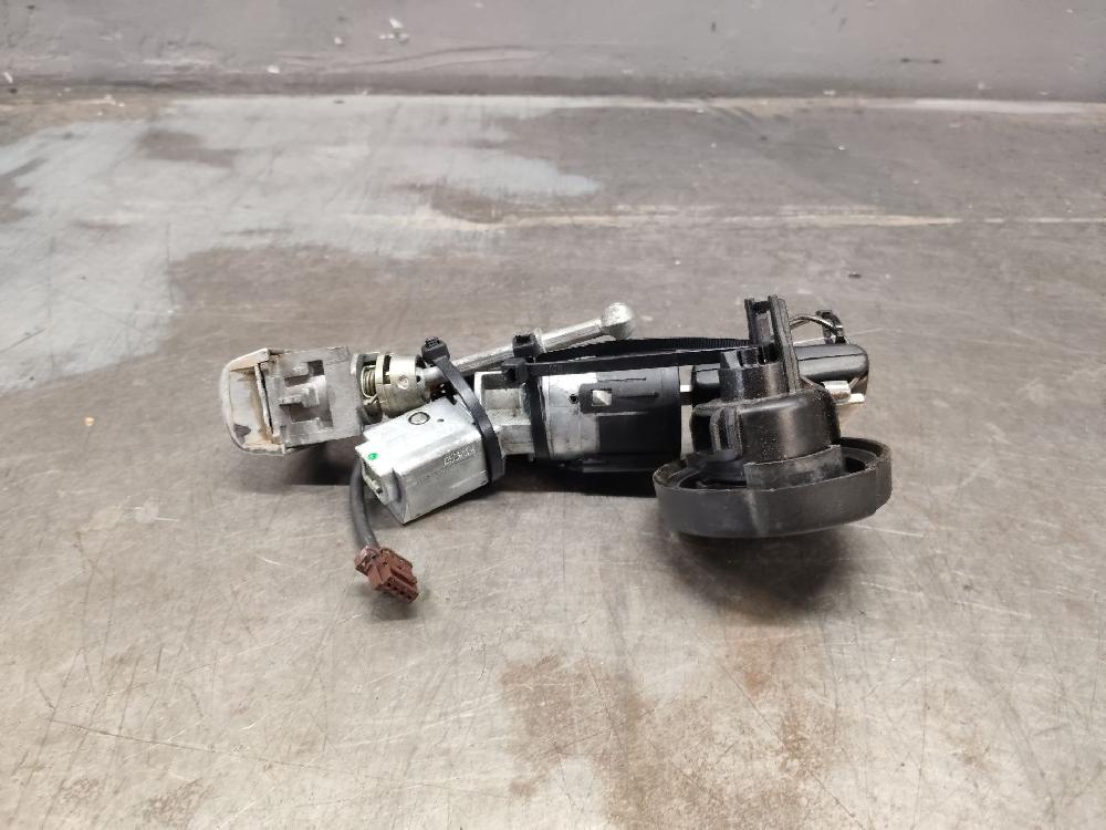 Conjunto bloqueios 9H05 9663123380 de Peugeot 3008 monospace (0u_) 2009-2016 114 CV con 185044 km - pieza usada
