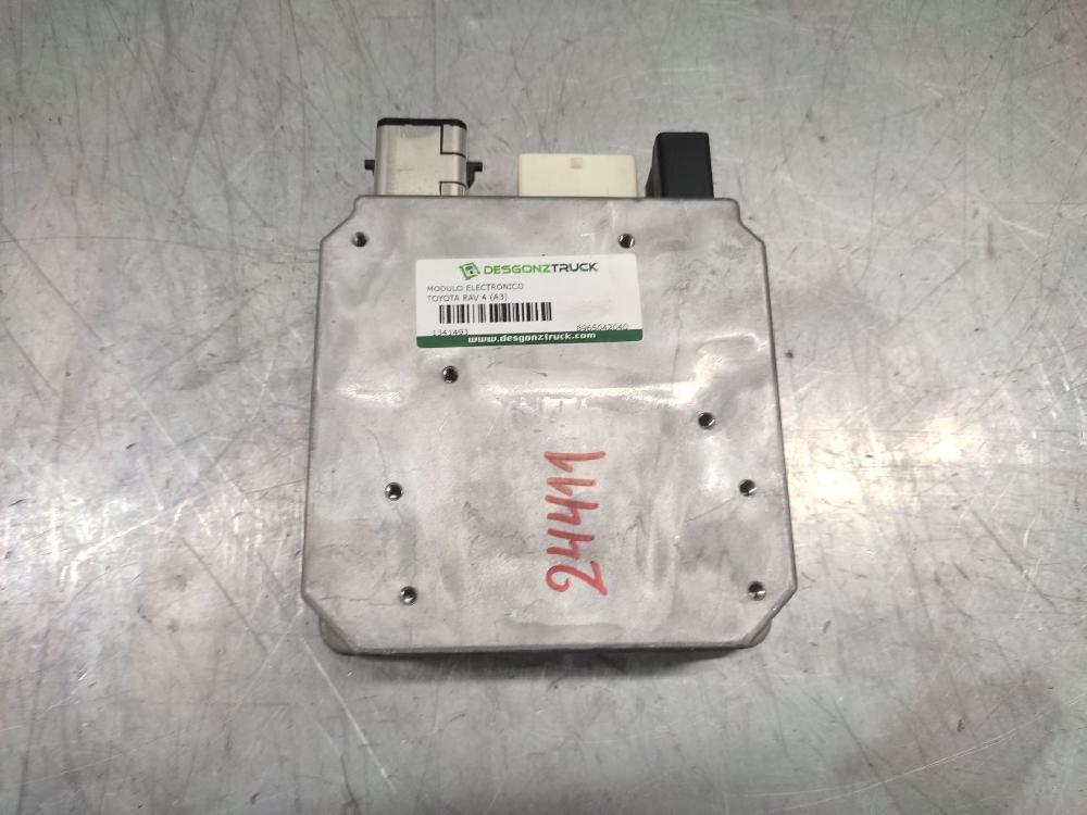 Módulo electronico 2AD 8965042040 de Toyota Rav 4 iii (_a3_) 2008-2013 136 CV - pieza usada