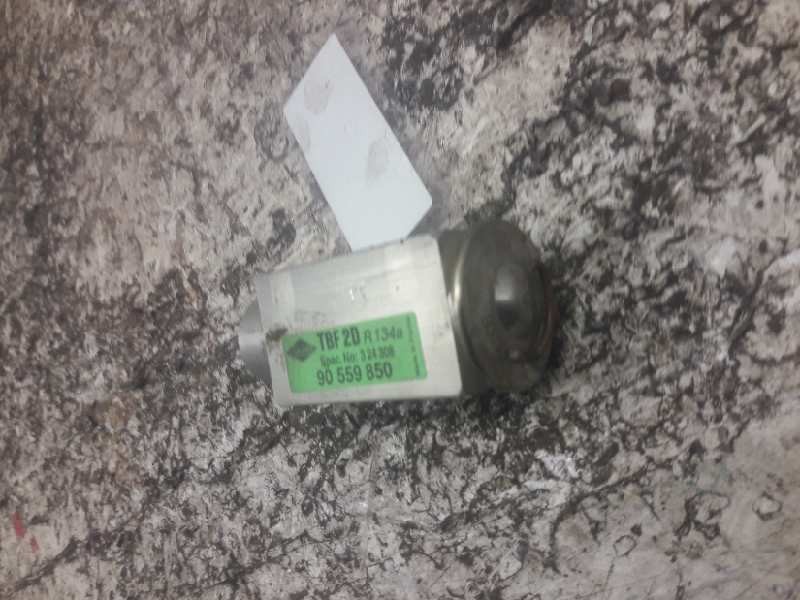 Válvula de expansion Z17DTL 90559850 de Opel Astra g sedán (t98) 1998-2000 80 CV con 132122 km - pieza usada