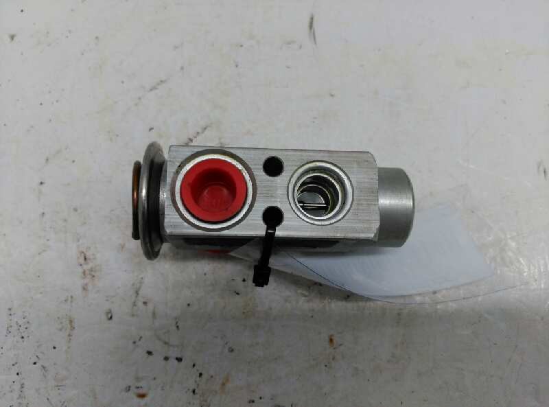 Válvula de expansion 90559850 de Opel Astra g classic sedán (t98) 2004-2008 101 CV con 126938 km - pieza usada