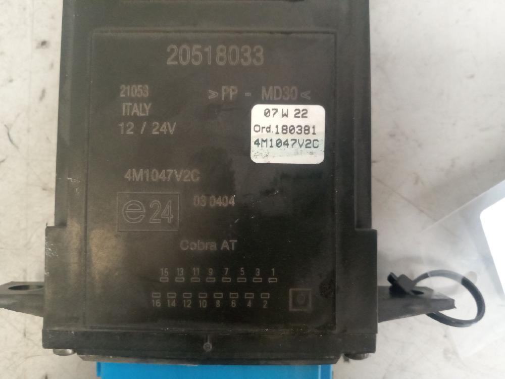 Módulo electronico D13A480EC06 20518033 de Volvo Fh 480 2006-2013 480 CV con 1905000 km - pieza usada