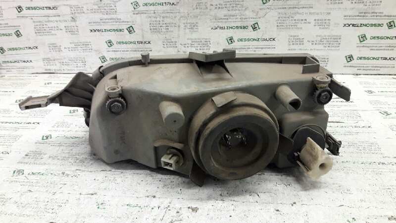 Phare droit 14259800 de Fiat Punto (176_) 1994-1999 54 CV - pieza usada