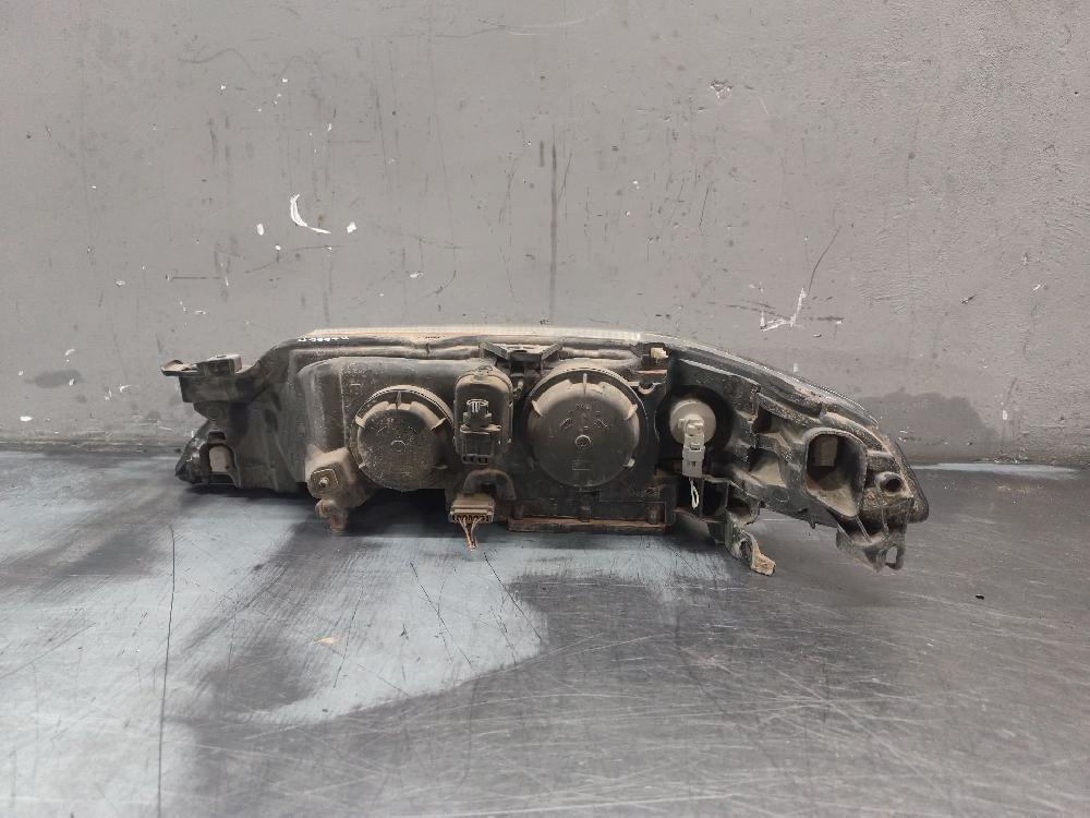 Headlamp rh F9Q C6 8200002847 de Renault Laguna ii (bg0/1_) 2001-2007 120 CV - pieza usada
