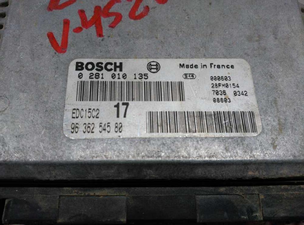 Centralita motor uce 0281010135 de Citroen Jumpy (vf7) 2007-2007 109 CV con 299182 km - pieza usada