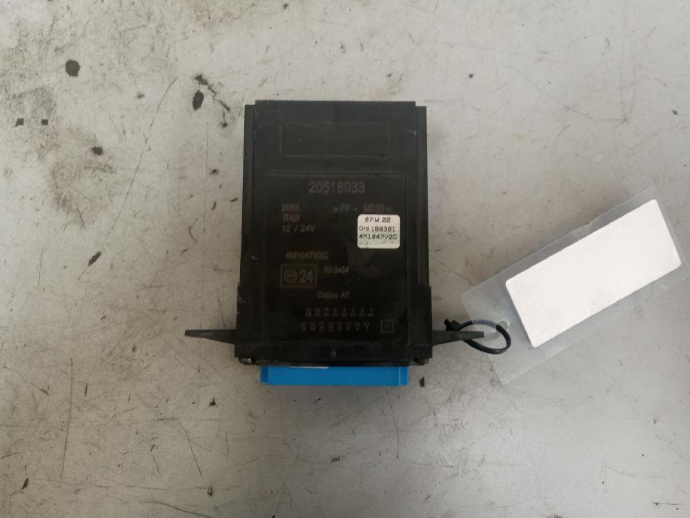 Módulo electronico D13A480EC06 20518033 de Volvo Fh 480 2006-2013 480 CV con 1905000 km - pieza usada