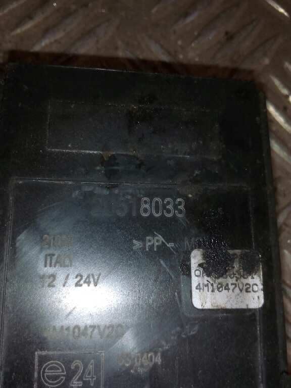 Módulo electronico D13A480EC06 20518033 de Volvo Fh xxx 2006-2013 - pieza usada