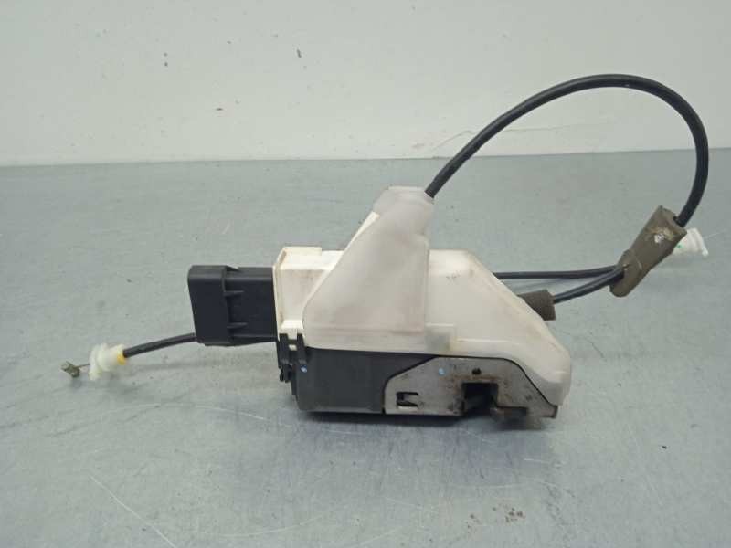 Cerradura puerta delantera derecha 9HZ 732290 de Peugeot 3008 monospace (0u_) 2009-2016 109 CV con 173833 km - pieza usada