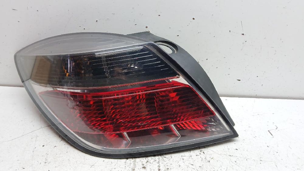 Rear lamp rh Z 17 DTH 93190791 de Opel Astra h gtc (a04) 2005-2010 101 CV con 235690 km