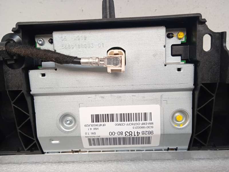 Schermo multifunzione HN05 9828418380 de Peugeot 3008 2016-2020 131 CV con 48084 km - pieza usada