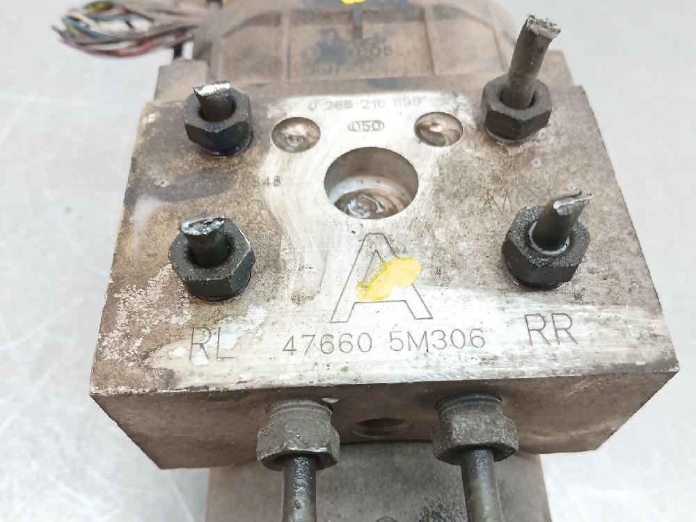Abs QG15DE 0265216899 de Nissan Almera ii hatchback (n16) 2000-2003 98 CV - pieza usada