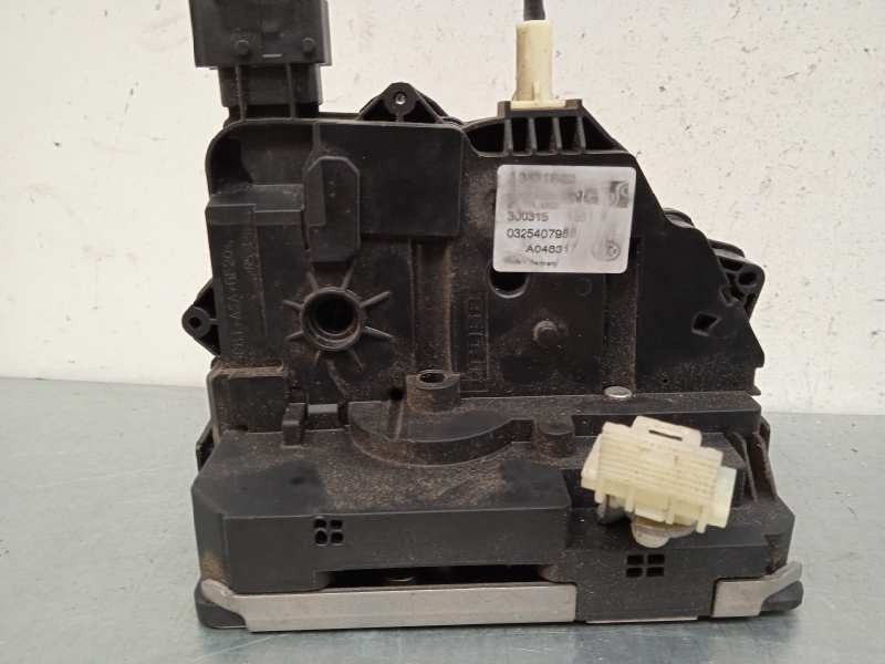 Serrure avant droit B14XER OPT. LDD 13431840 de Opel Corsa d (s07) 2011-2014 90 CV con 124381 km - pieza usada