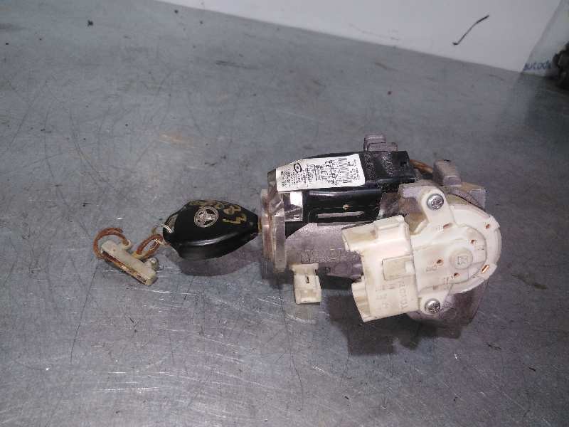 Commutatore avviamento 1ND 8978342020 de Toyota Corolla sedán (_e15_) 2006-2014 90 CV - pieza usada