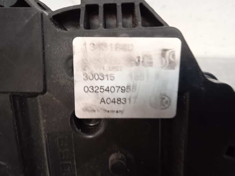 Serrure avant droit B14XER OPT. LDD 13431840 de Opel Corsa d (s07) 2011-2014 90 CV con 124381 km - pieza usada