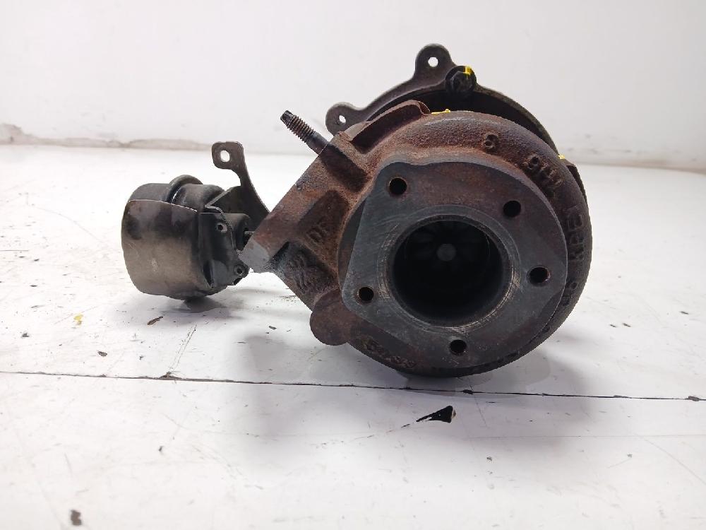 Turbocompresor K9K P7 54399700070 de Renault Megane ii (bm0/1_, cm0/1_) 2002-2008 106 CV - pieza usada
