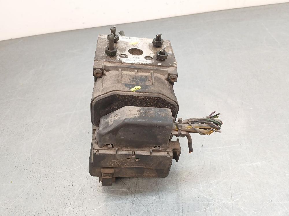 Abs QG15DE 0265216899 de Nissan Almera ii hatchback (n16) 2000-2003 98 CV - pieza usada