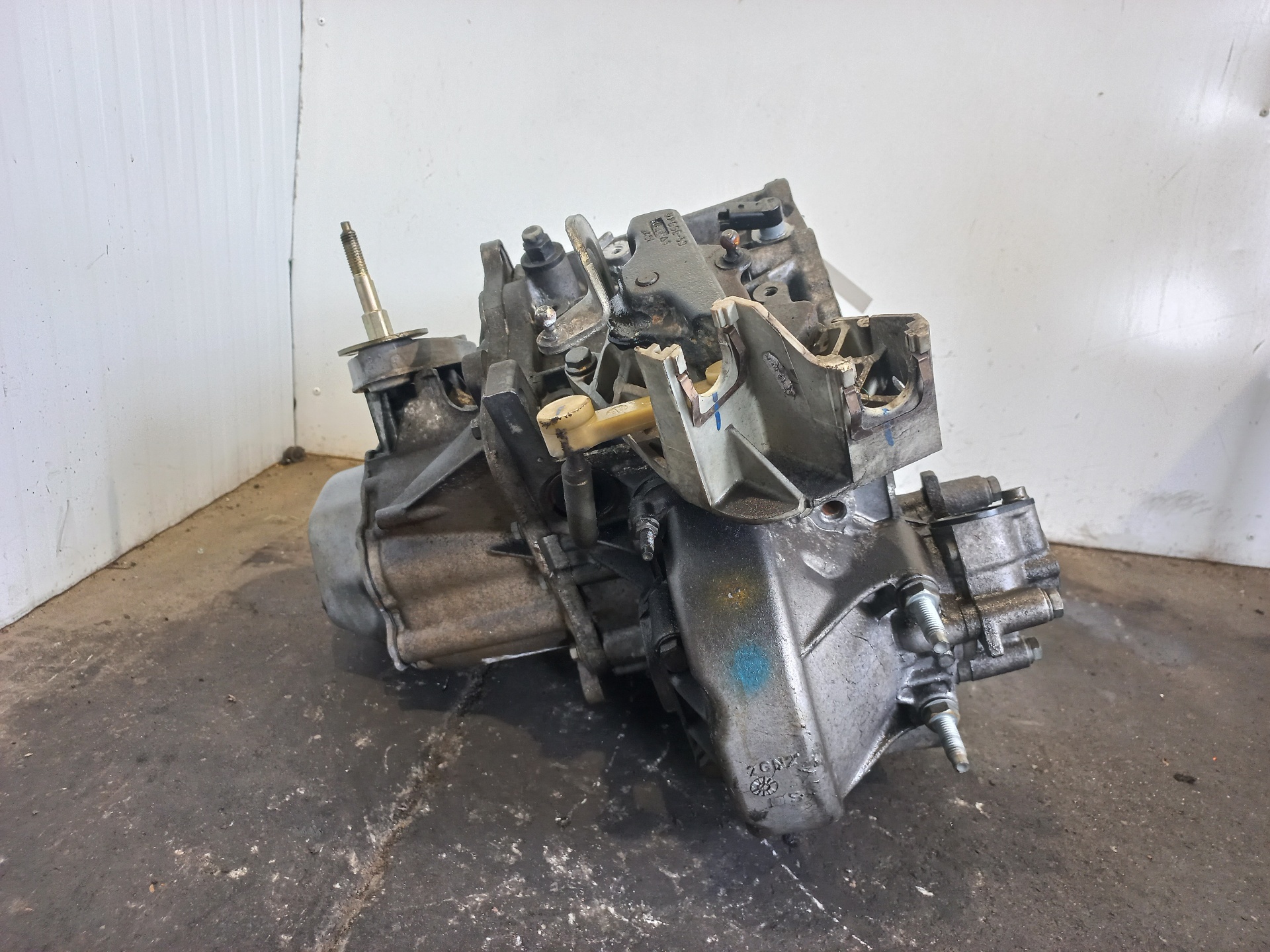 PEUGEOT 307 1 generation (2001-2008) Gearbox 20DM39 24292732