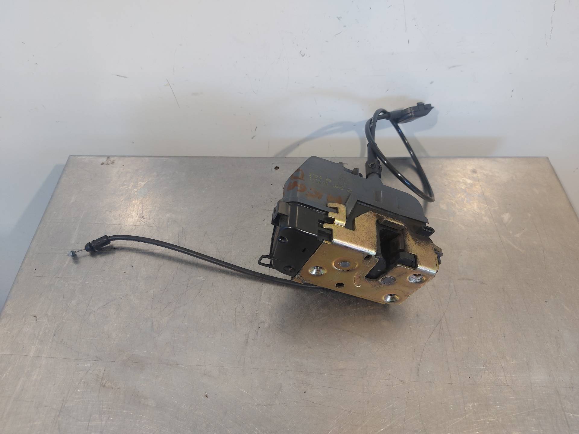 AUDI Q5 8R (2008-2017) Rear Left Door Lock 212468 26410783