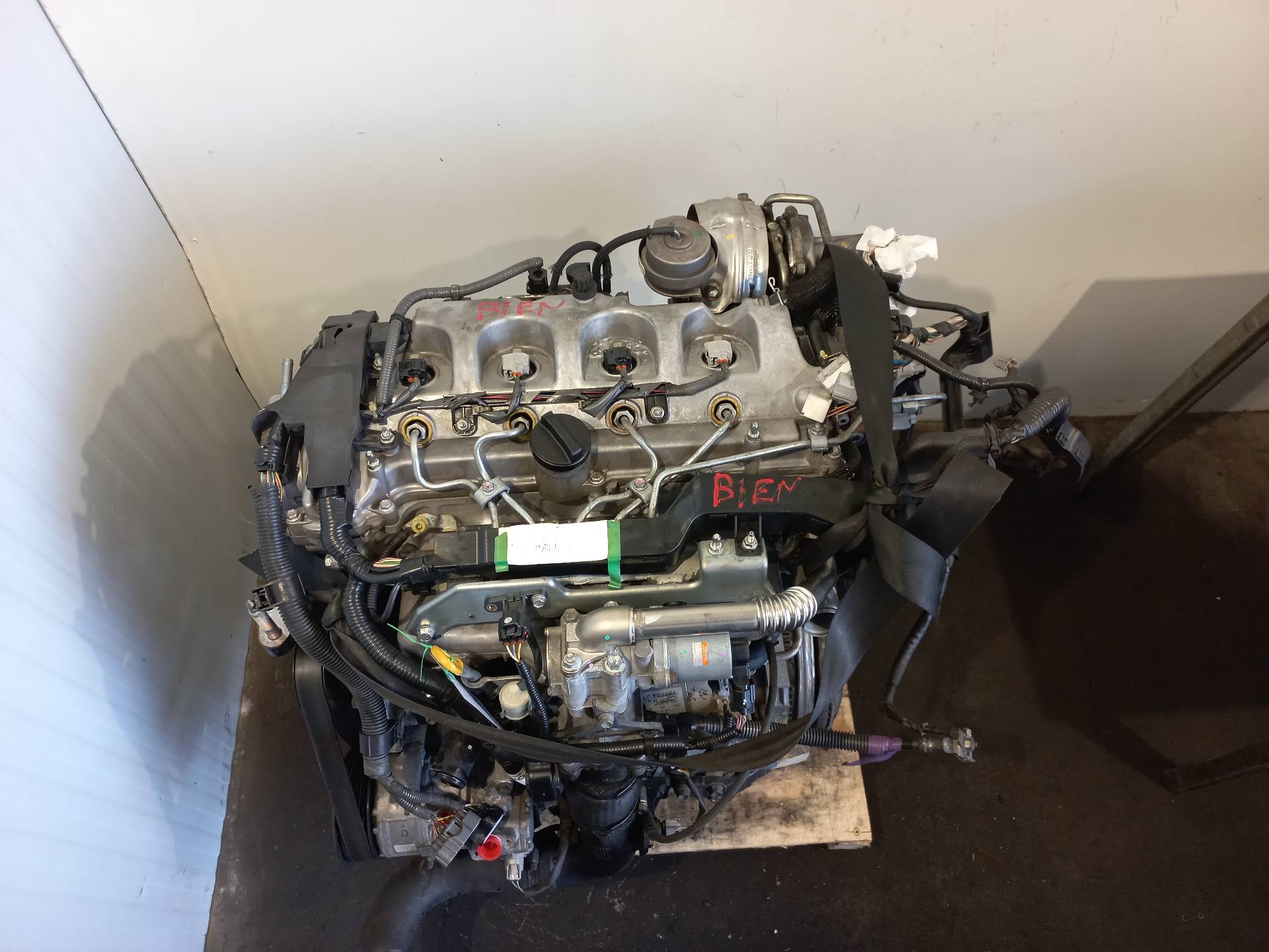 TOYOTA Auris 2 generation (2012-2015) Engine 1ADFTV, 231279KMS 26410146