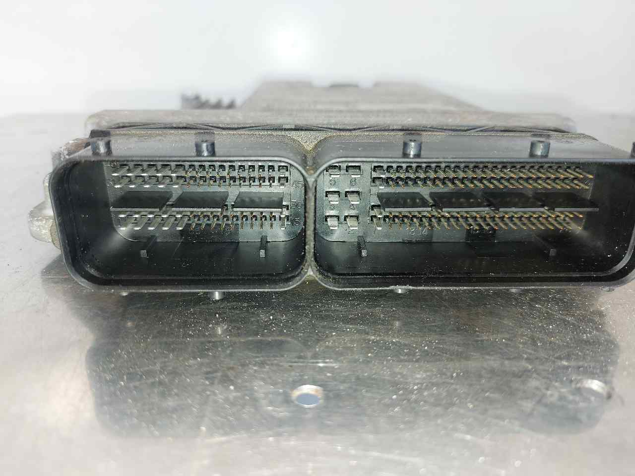 HYUNDAI Santa Fe DM (2012-2020) Moottorin ohjausyksikkö ECU 391012F351 26407546